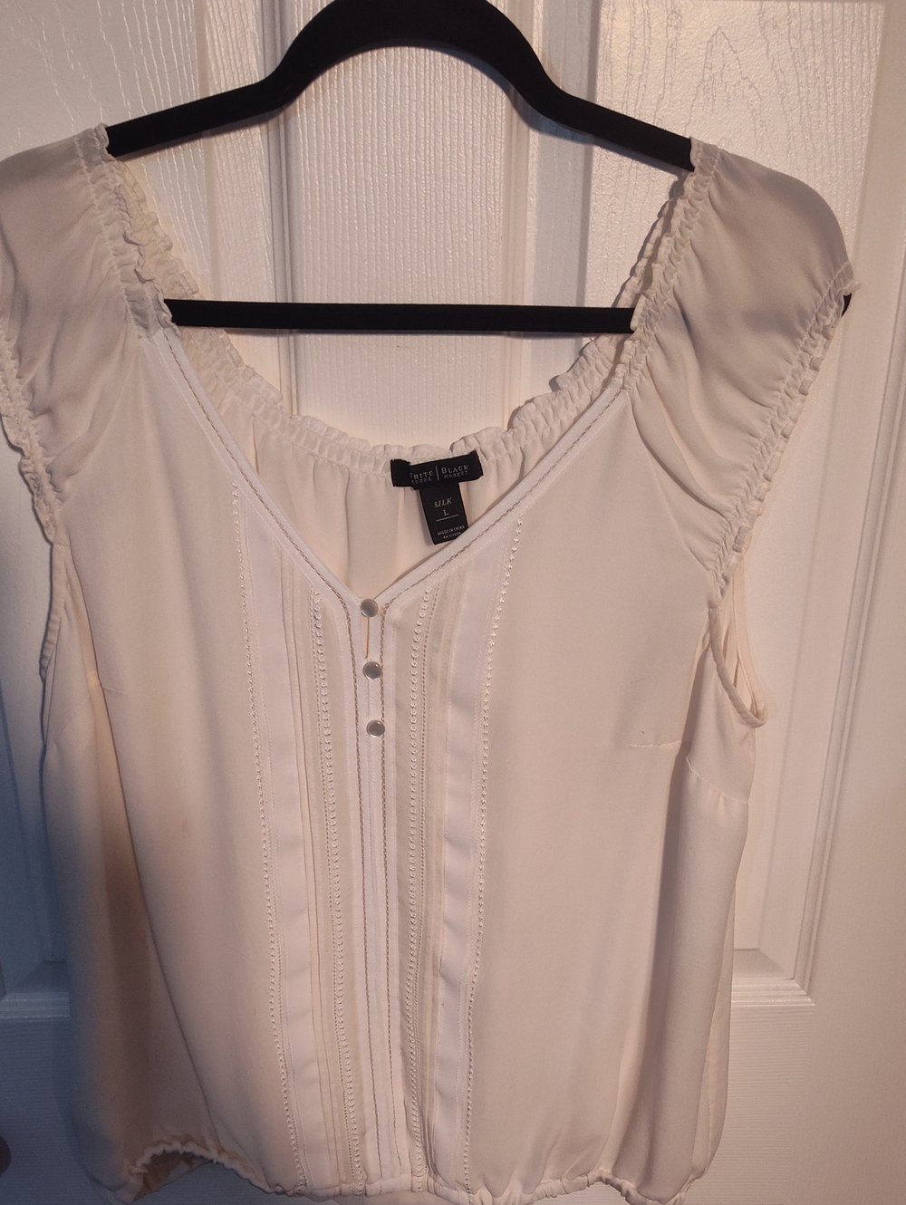 White House Black Market Ivory Ruffle-Trim V-Neck Camisole